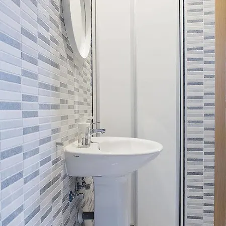 Apartment Suncity Refino Con Piscina