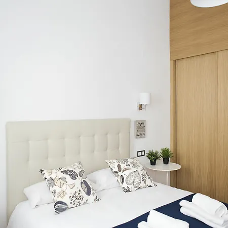 Suncity Refino Con Piscina Apartment Malaga